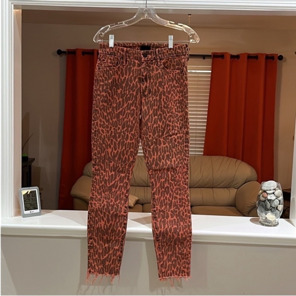 MOTHER High Waisted Looker Ankle Fray Animal Attraction Red Leopard Size 26 NWOT - Picture 3 of 11